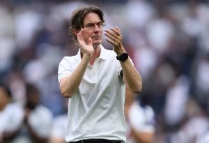 热刺主帅：帕利尼亚展现了顶级球员的沉着冷静，绝平进球精彩绝伦