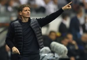 大将缺阵,水晶宫主帅:格伊脚部受伤,过去几天都拄着拐杖