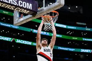 拓记：球队应研究下克林根的用法 他的防守极具优势&速度也有提升