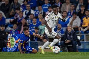 每体谈维尼修斯续约:球员与皇马矛盾激化 俱乐部标价1.5亿欧出售