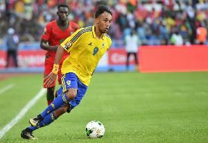 加蓬1-4不敌尼日利亚出局,36岁奥巴梅扬再度无缘世界杯