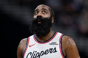 难兄难弟!ESPN预测明日胜率:快船43.8% 独行侠56.2%