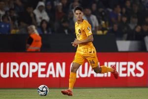 赖因德斯:一定会看米兰德比,我支持米兰,希望球队夺得意甲