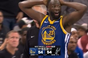 可惜没挑战了!追梦底线上篮命中&撞倒文班 裁判吹进攻犯规