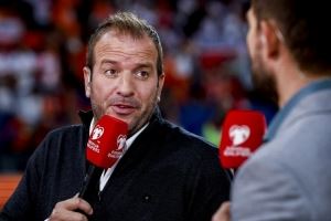 范德法特:和C罗一起训练看到他做的事情,我连他的5%都达不到