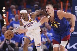 杰弗森:雷霆目前遥遥领先 但丹佛还有个怪物 那个绝对的超巨!