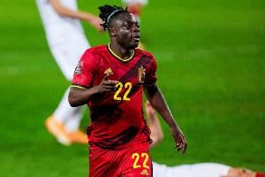 遭哈萨克斯坦逼平+无缘提前出线!多库:无法满意这样的结果