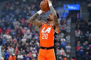 回暖!科林斯内线得手 快船完成15-2缩小分差打停凯尔特人