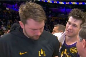 里夫斯:干得漂亮朋友 东契奇:他想成为我朋友但我并不允许🤣